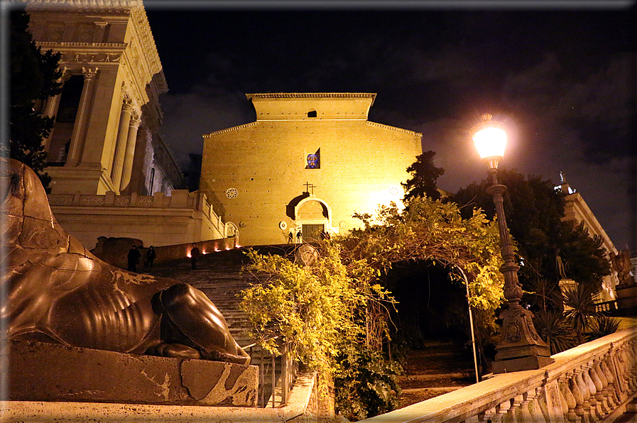 foto Roma di Notte